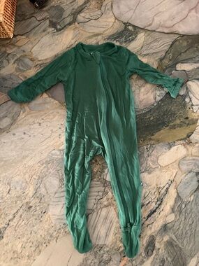 Kyte BABY emerald Zipper Footed Pajamas 3-6